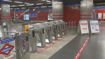 Metro de Madrid estudiará un posible cierre adelantado por la bajada de usuarios con el toque de queda