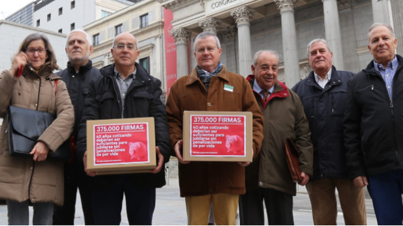 Medio millón de prejubilados en España con más de 40 años cotizados piden que no se les penalice