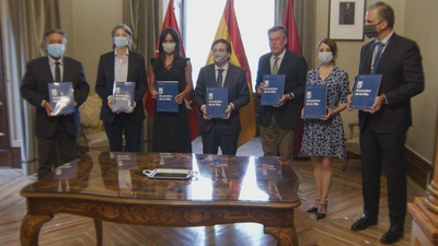 Los grupos del Ayuntamiento de Madrid pactan una mayor transparencia en los acuerdos