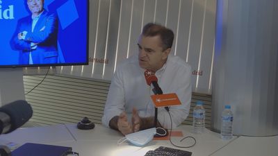 Franco anuncia que destina 700 efectivos para controlar la movilidad nocturna y que habrá más controles sanitarios en Barajas