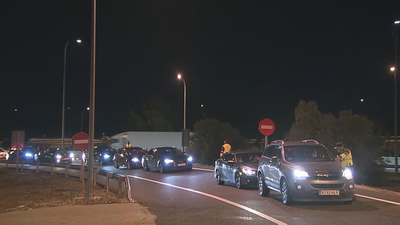 Madrid pide salir lo menos posible de casa y cierra tres zonas sanitarias más