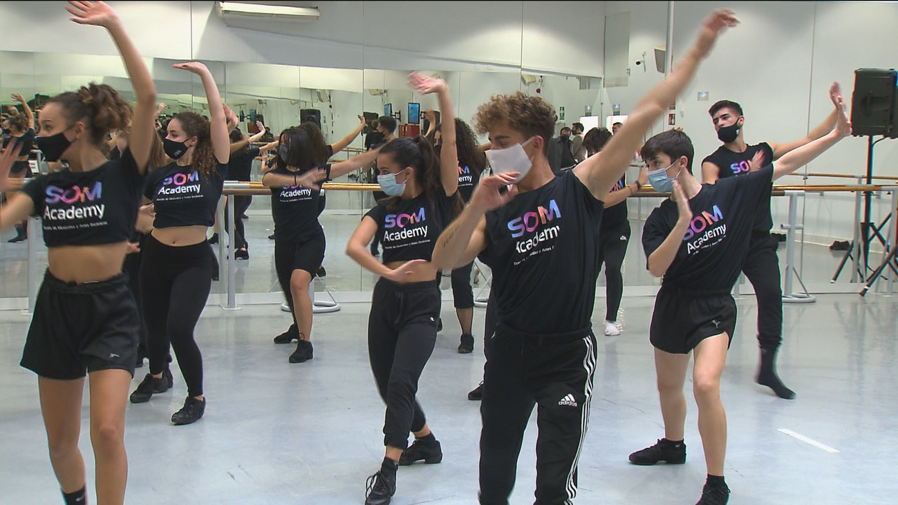 Así se preparan los futuros actores en la primera Escuela de Musicales que abre en Madrid
