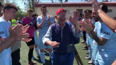 Fallece el 'Abuelo máquina', el seguidor número 1 de la EF Valdemoro