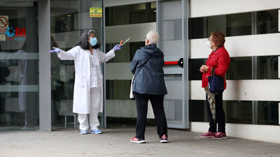 Nace el 'botón covid' en Madrid para atender con más rapidez a los pacientes con sospecha de contagio