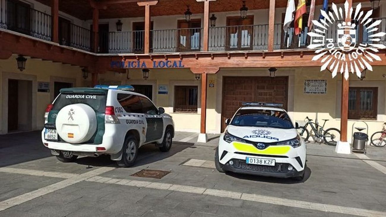 Desalojados unos jóvenes en la piscina municipal de Pinto tras insultar y amenazar a los agentes de Policía