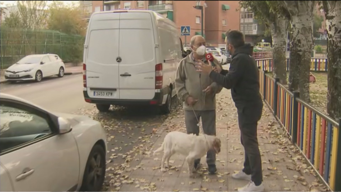 Resignación y bastantes quejas entre los vecinos de Coslada por las nuevas restricciones