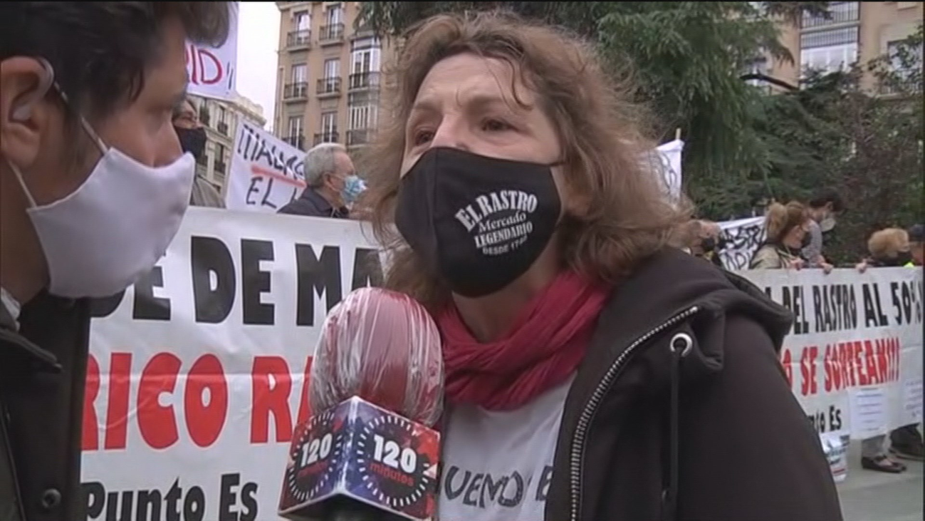 Comerciantes de El Rastro piden ante el Congreso la reapertura de sus puestos, cerrados desde marzo