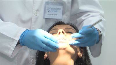 En busca del blanqueamiento dental para lucir sonrisa sin la mascarilla