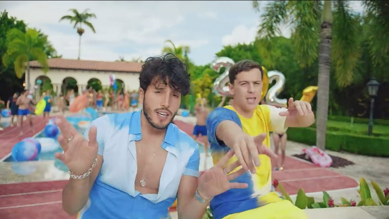 Sebastián Yatra presenta en Madrid 'Chica ideal', su nueva canción con Guaynaa