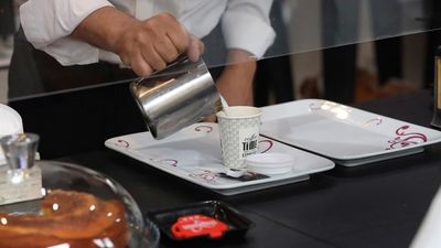 Madrid no se plantea cerrar bares, pero sí medidas de ventilación "de carácter obligatorio"