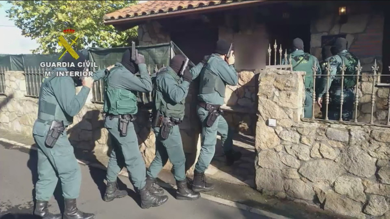 Desarticulan una banda albanesa que desvalijaba chalets de lujo