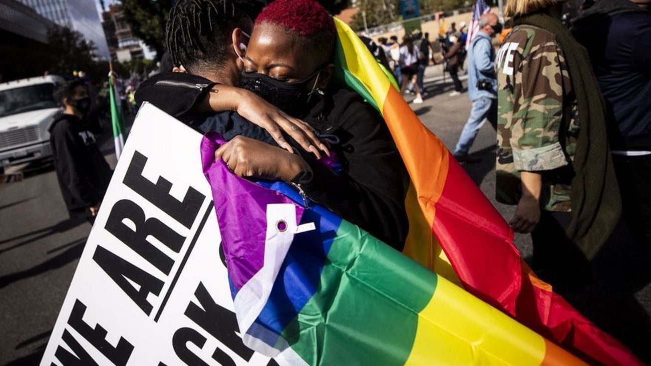 La comunidad LGTBQ celebra la victoria de Joe Biden y Kamala Harris