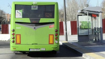 Vecinos de Móstoles, hartos de los rodeos de la línea 524 de autobús