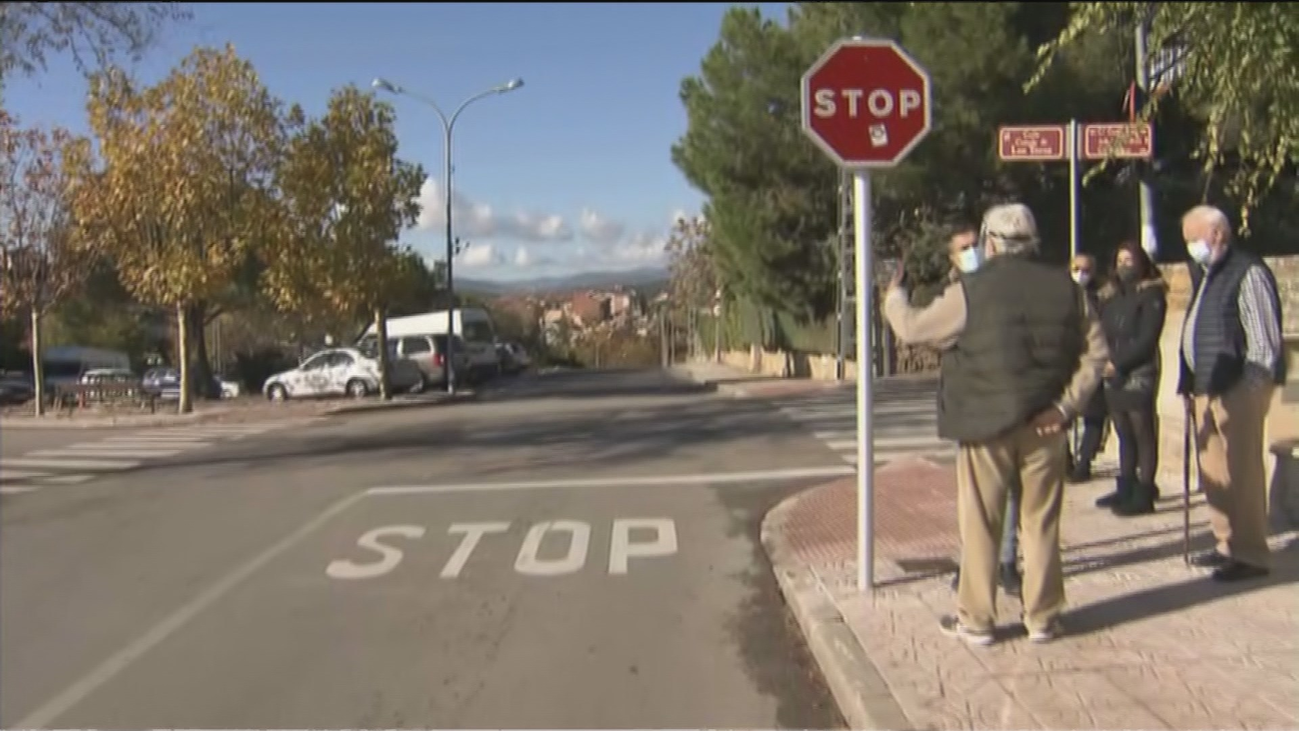 Vecinos de Manzanares, en pie de guerra por las multas de un stop con radar