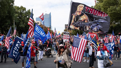 Trump sigue denunciando fraude electoral y habla de 2.000 informes de incidencias