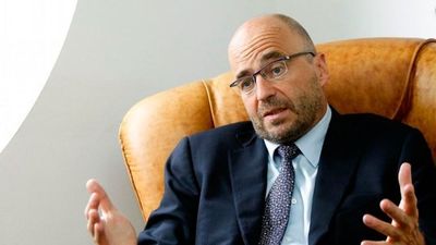 Javier Díaz Giménez: “Acabaremos el año perdiendo el 10% de la economía”