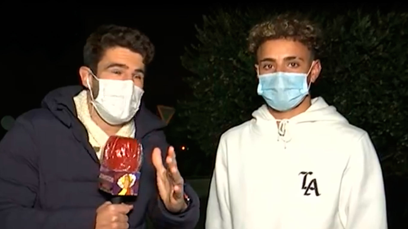 ''Le dije que parase de mirarme mal y me llamó moro de mierda''