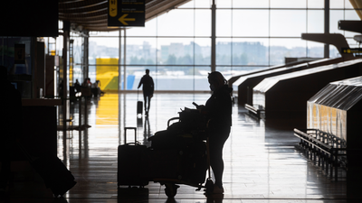 Prudencia y escasas salidas de madrileños por carretera o tren