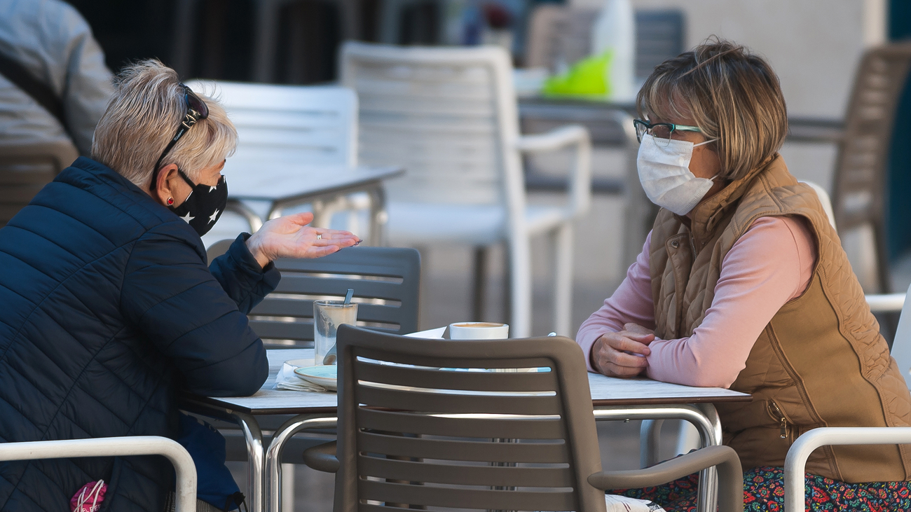 Acaban las restricciones en 10 zonas básicas de salud y los comerciantes confían en recuperar parte de lo perdido