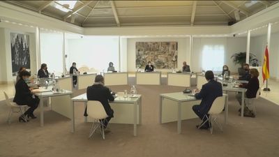 Sánchez se reúne con los agentes sociales para tratar sobre el reparto de los 14.000 millones de Europa