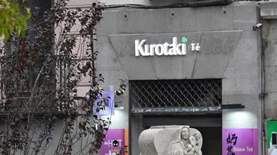 Distintas versiones sobre la rotura del cruceiro de la Plaza de Jacinto Benavente