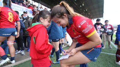 Más de 90 clubes ya tienen a una 'leona' como madrina para impulsar el rugby femenino