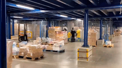 Muere un trabajador de 40 años aplastado por un montacargas en una empresa de Alcalá de Henares