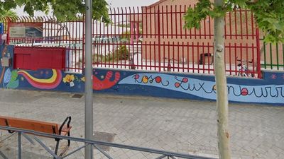 Madrid reubicará a alumnos del instituto Ana Frank y parte de los del colegio Rosa Luxemburgo irán a otro centro