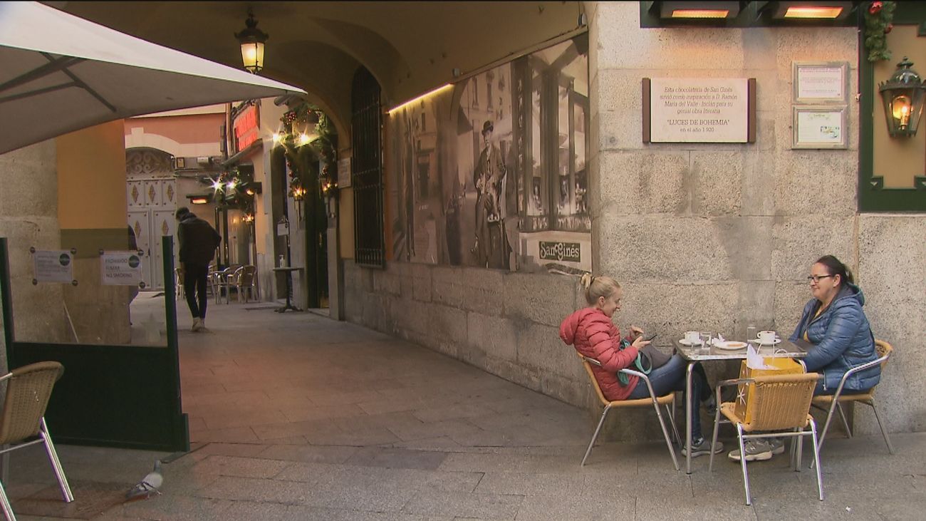 El cierre de Madrid en el puente de la Constitución, “un jarro de agua fría” para los comerciantes