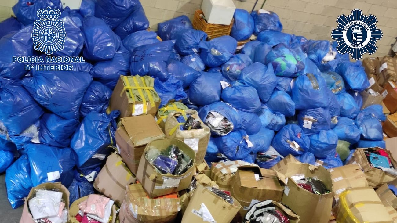 Ropa de deporte falsificada en Parla