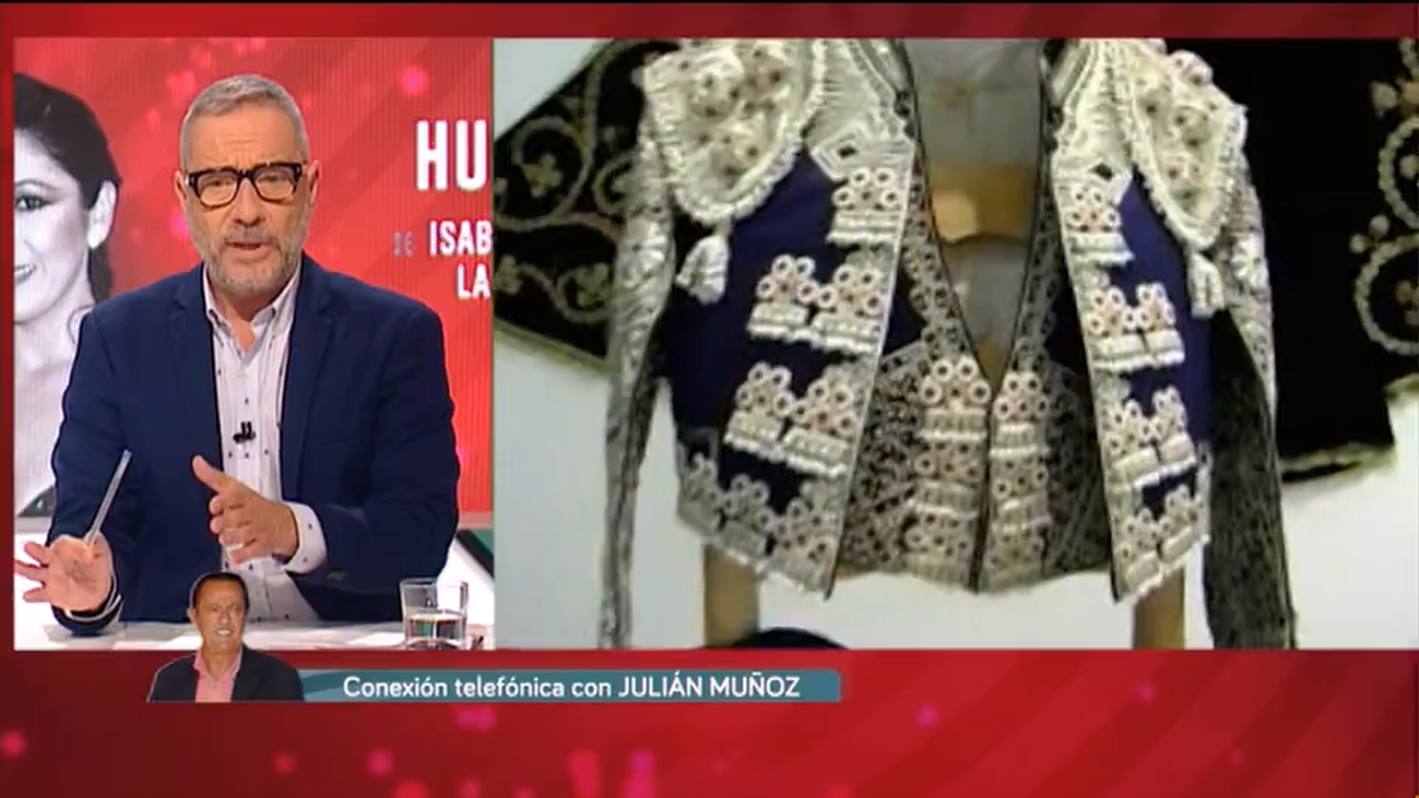 Julián Muñoz afirma en Huellas haber visto en Cantora los trastos toreros de Paquirri