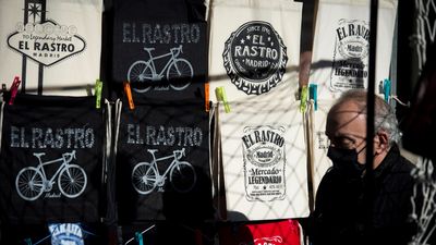 El Rastro vuelve a abrir este domingo  tras dos semanas cerrado por el temporal