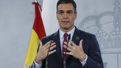 Sánchez avanza unas Navidades "diferentes"