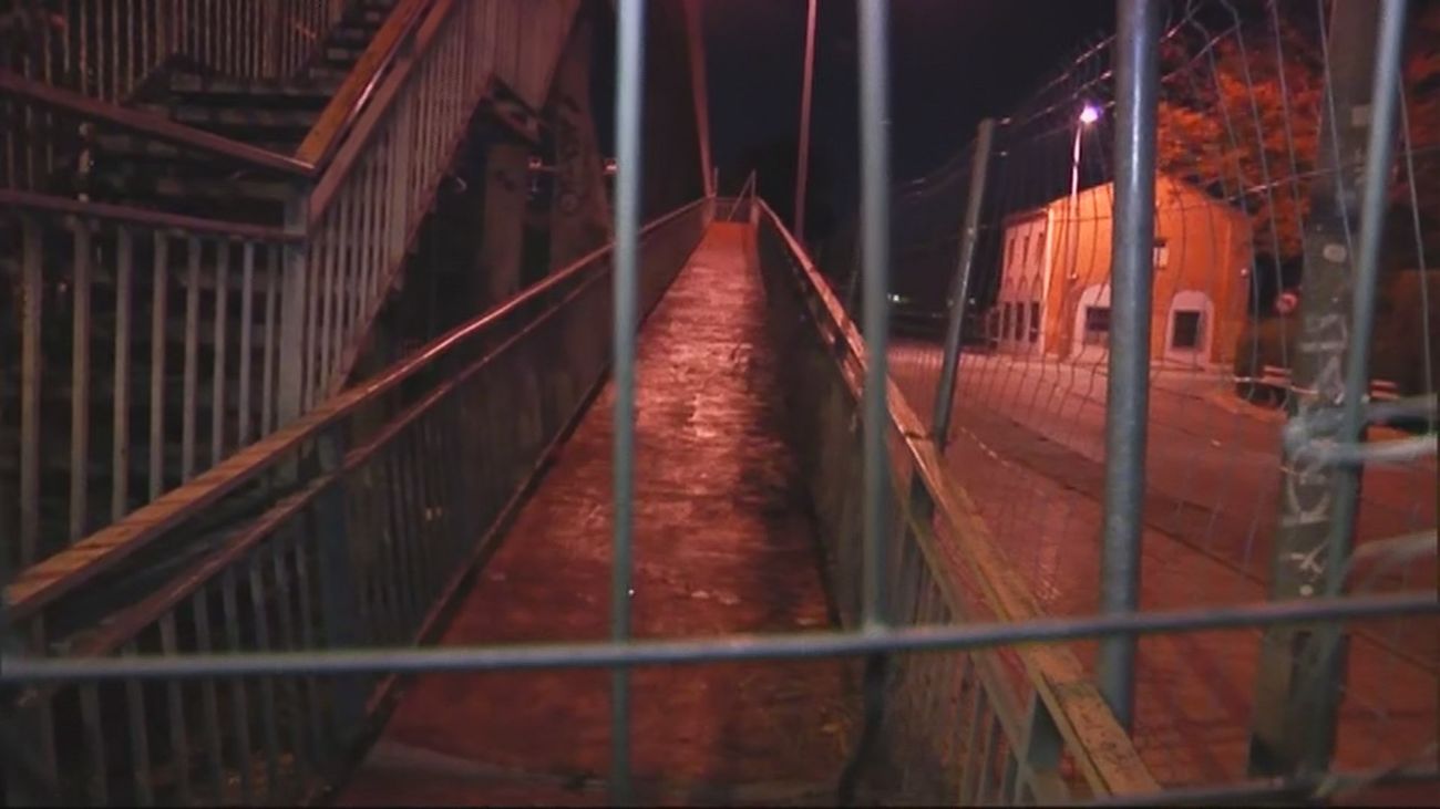 Aislados tras el cierre de un puente en Alcalá de Henares