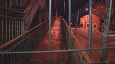 Aislados tras el cierre de un puente en Alcalá de Henares