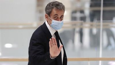 Aplazado el juicio histórico por corrupción contra Nicolas Sarkozy por la enfermedad de un acusado