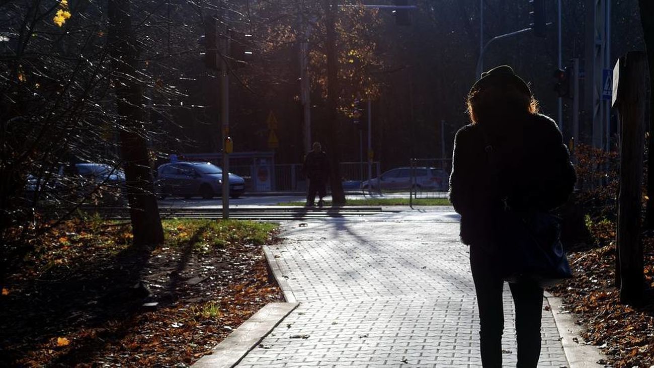 Consejos y trucos de defensa personal para sentirnos seguras en la calle