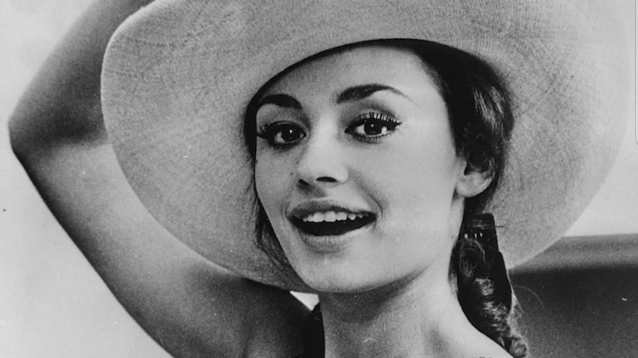 La trayectoria profesional de Raffaella Carrà en imágenes