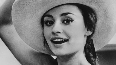 La infancia y primera oportunidad artística de Raffaella Carrà