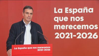 Sánchez clama por una derecha "civil" que reduzca la foto de Colón al mínimo