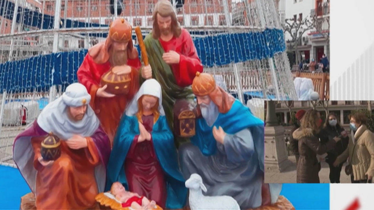 Retiran al 'Rey Baltasar blanco' de Torrejón para ponerlo negro, tras las críticas de los vecinos