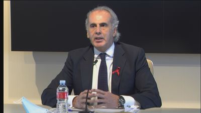 Ruiz Escudero: "Siempre va  a haber personal en el hospital Isabel Zendal"