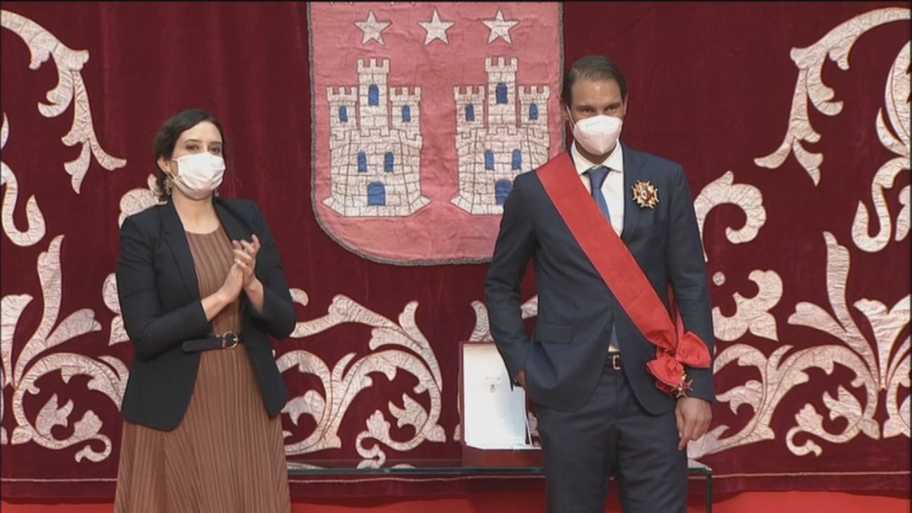 Nadal,  premiado con la Gran Cruz de la Orden del 2 de Mayo: "Me siento muy cercano a Madrid"