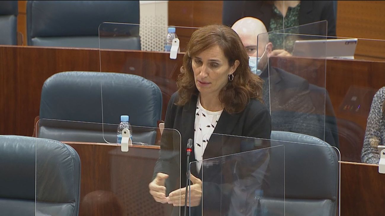 Cruce de reproches entre Más Madrid y el consejero de Hacienda en la Asamblea