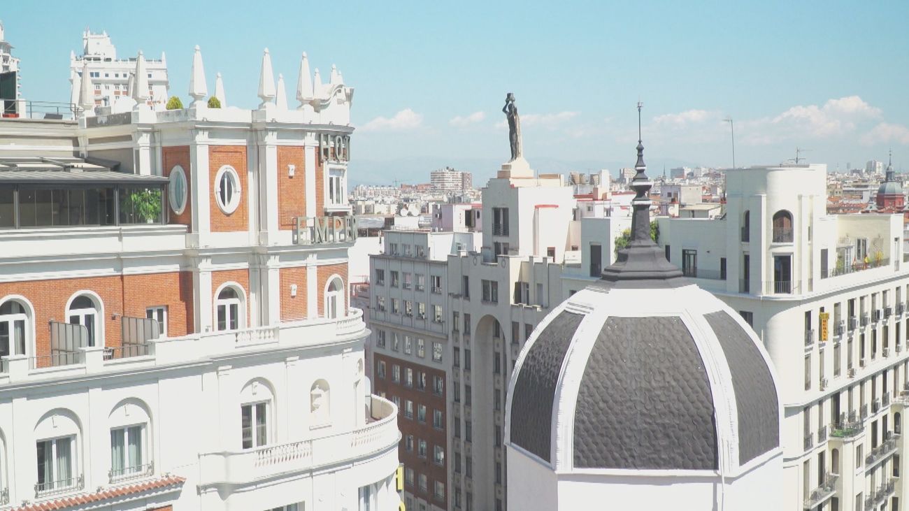 Las ventajas de vivir frente al edificio Rialto en plena Gran Vía y sus maravillosas vistas