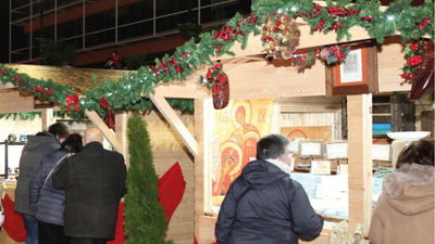 Abren los dos mercados navideños de Fuenlabrada bajo medidas de seguridad y control de aforo