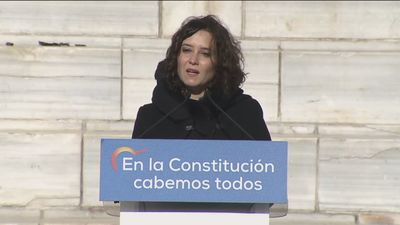 Ayuso a Iglesias: "Hoy un chavista ha decidido quién está o no dentro de la democracia"