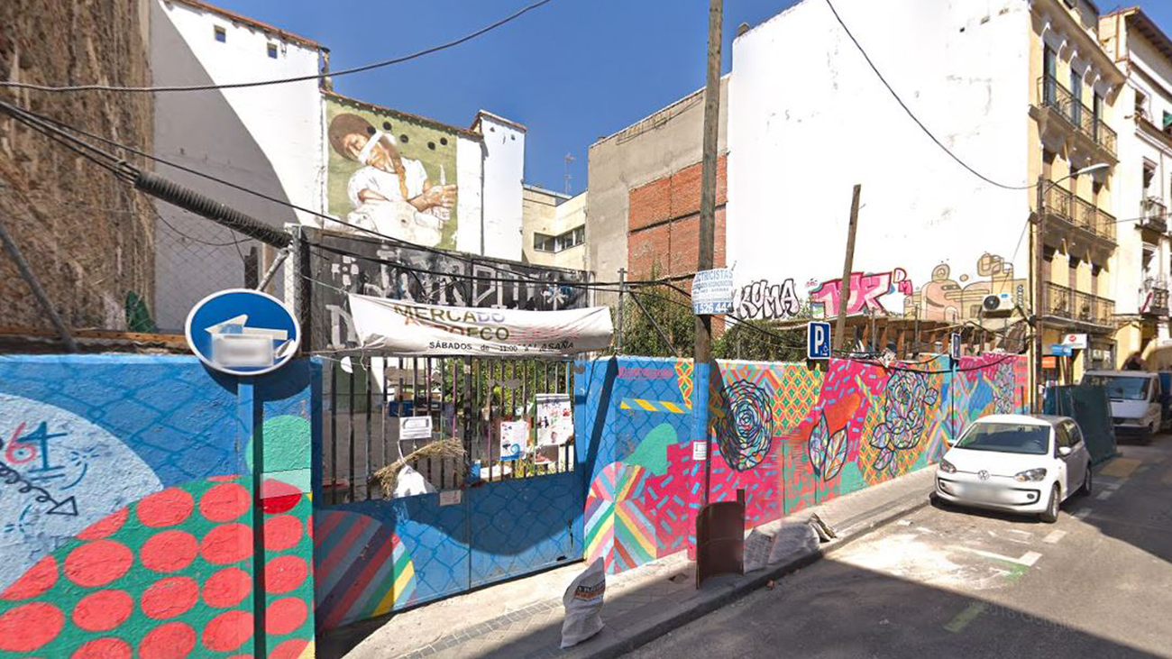 El Ayuntamiento recupera el 'Solar Maravillas', okupado durante una década en Malasaña