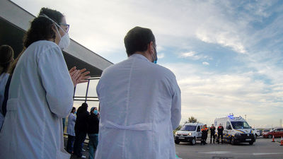 Sanidad notifica 17.681 nuevos casos de covid y 394 muertes el fin de semana