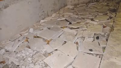 Indignación por el estado de este bloque de viviendas en Fuenlabrada